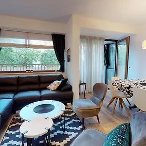 17 Ljubav Place Apartment Split